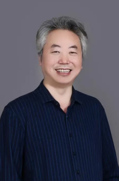 8、文法學(xué)院院長郭康松 教授.jpg